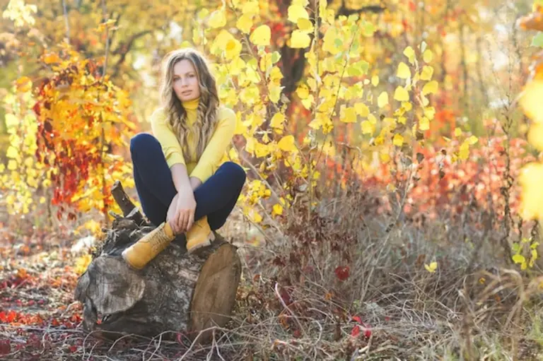 natural autumn hair care outdoor woman