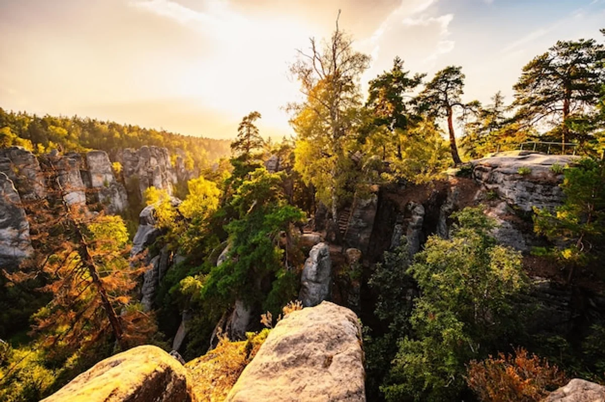 autumn hiking czech paradise sandstone rocks