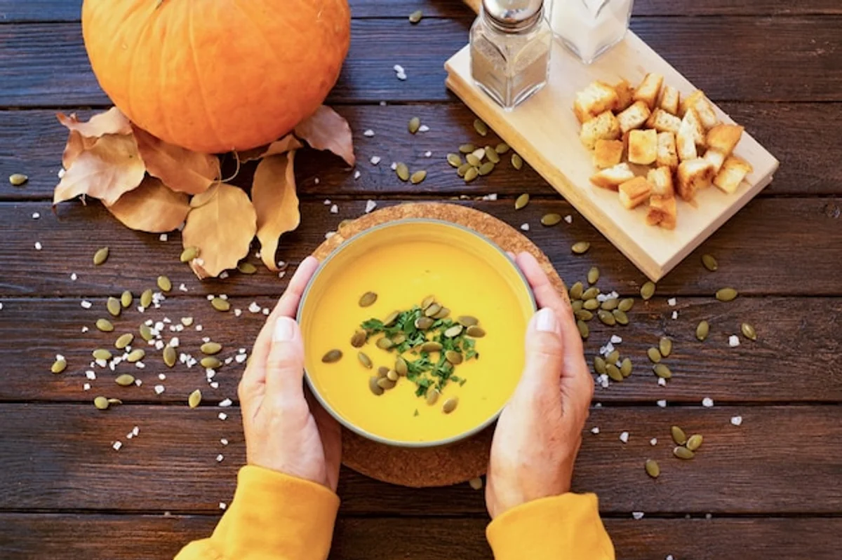 quick pumpkin soup autumn flatlay