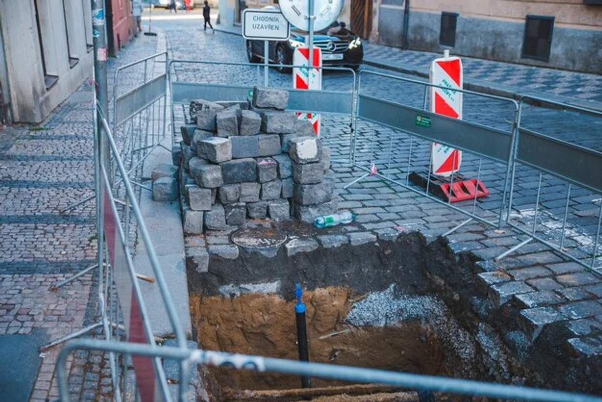 roadwork signs urban Czech traffic blocks