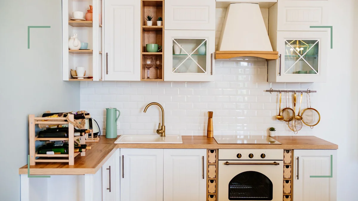 small Czech kitchen smart organization