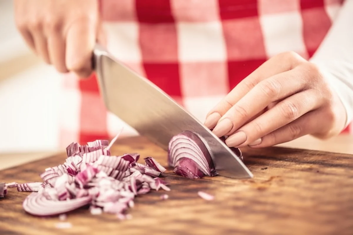 onion chopping hands tears free kitchen