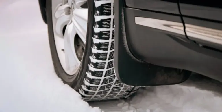 seasonal tire change Czech Republic road safety