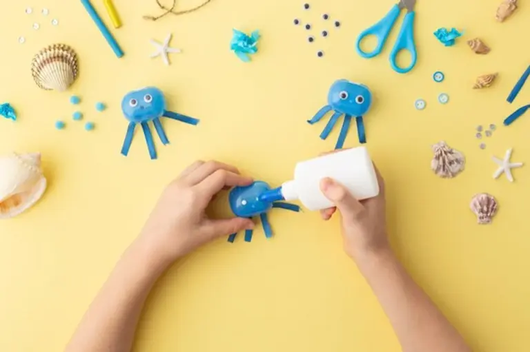 easy homemade crafts from household items