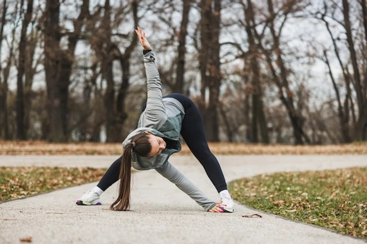 autumn stretching at home