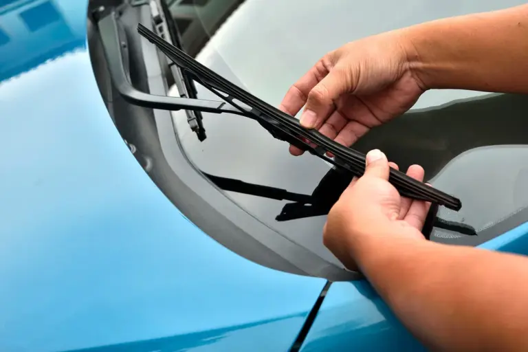 autumn windshield wiper replacement Czech road