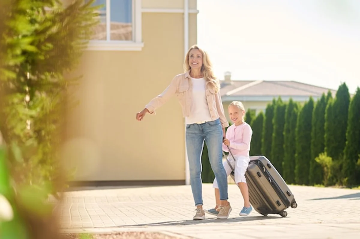 family budgeting holiday preparation czech