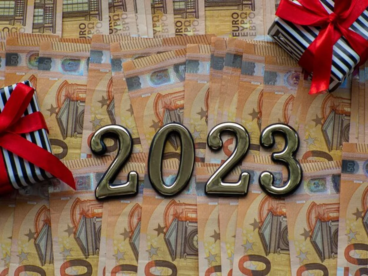 gift planning czech christmas budget