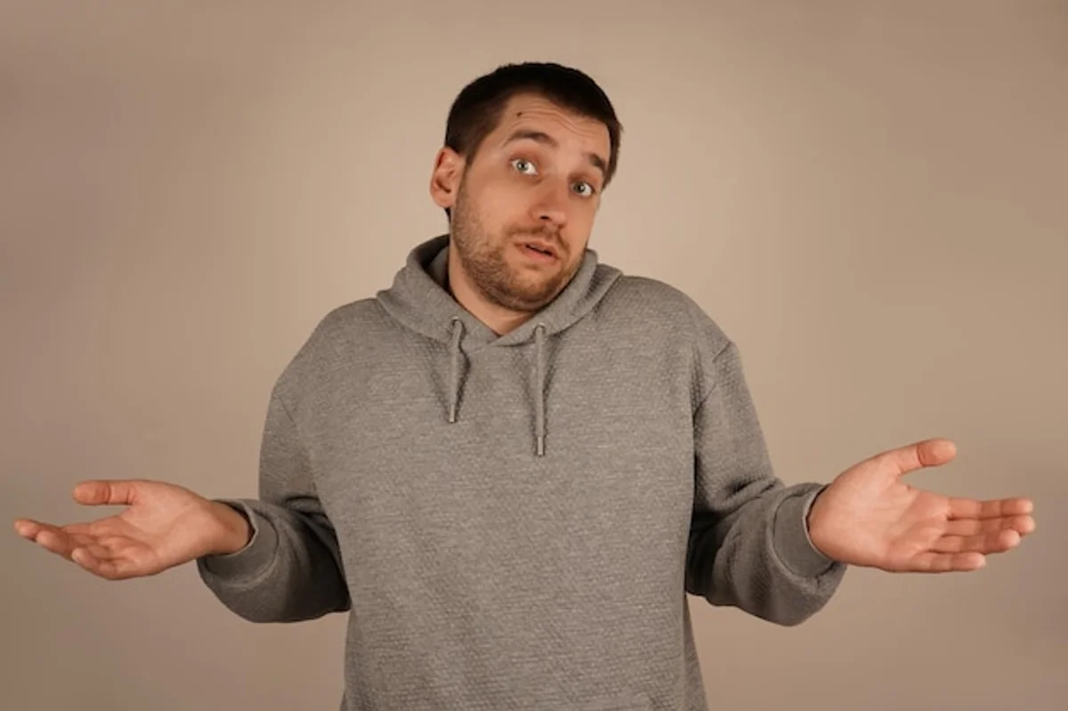 body language in everyday situations