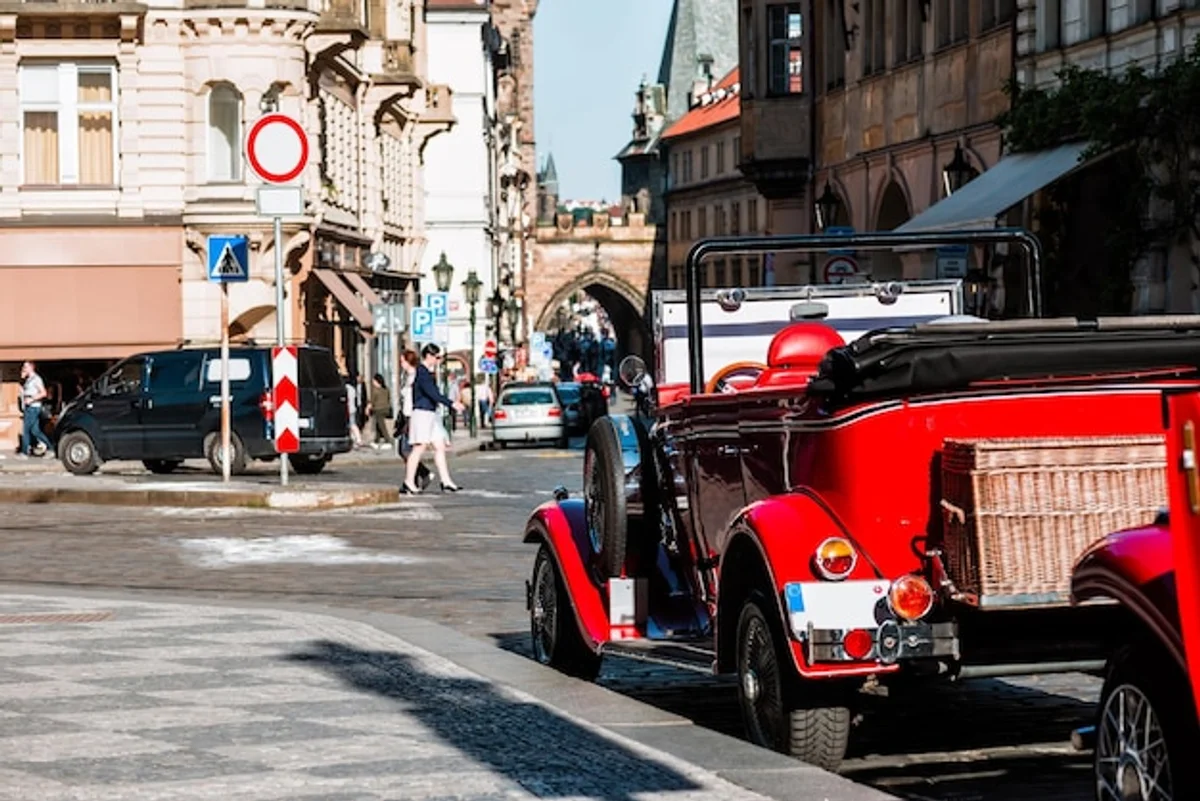 autumn car navigation czech city