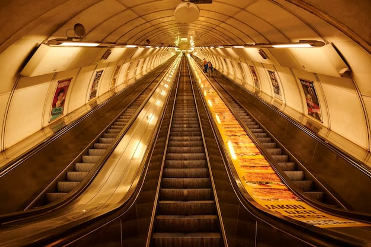prague metro route selection smartphone