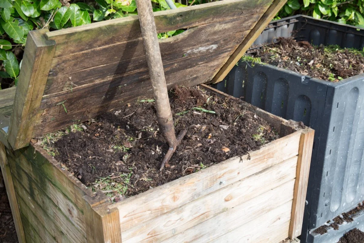 homemade leaf compost Czech eco garden