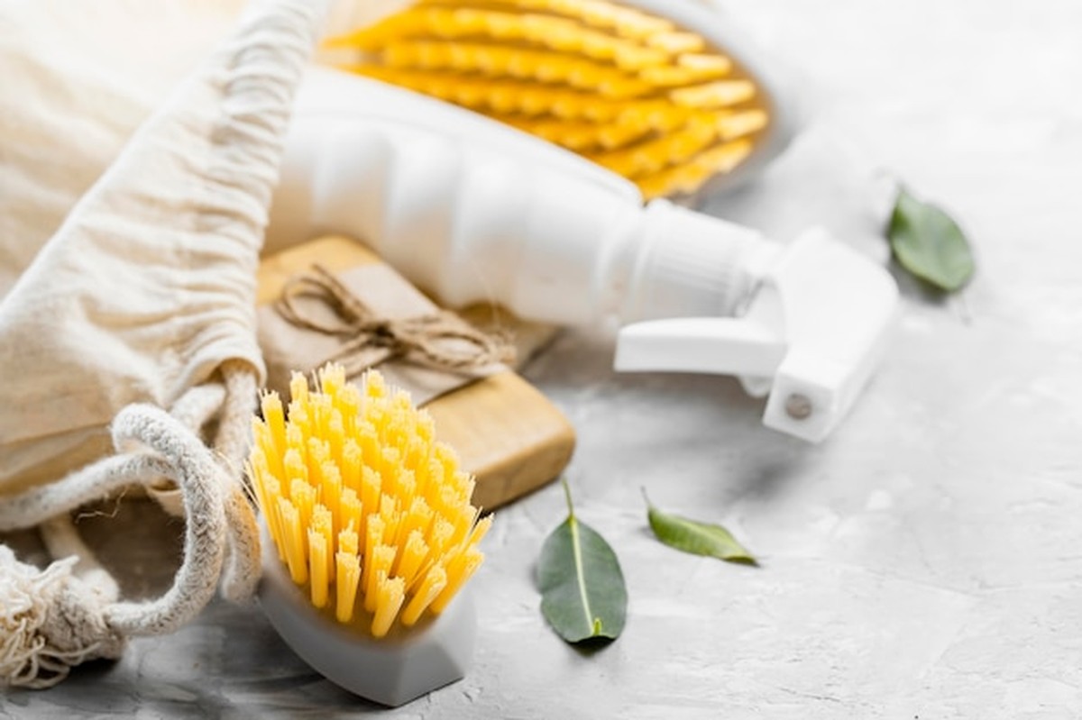 Domácí čistidla vs. obchodní: překvapivý vítěz za pár korun - image 1