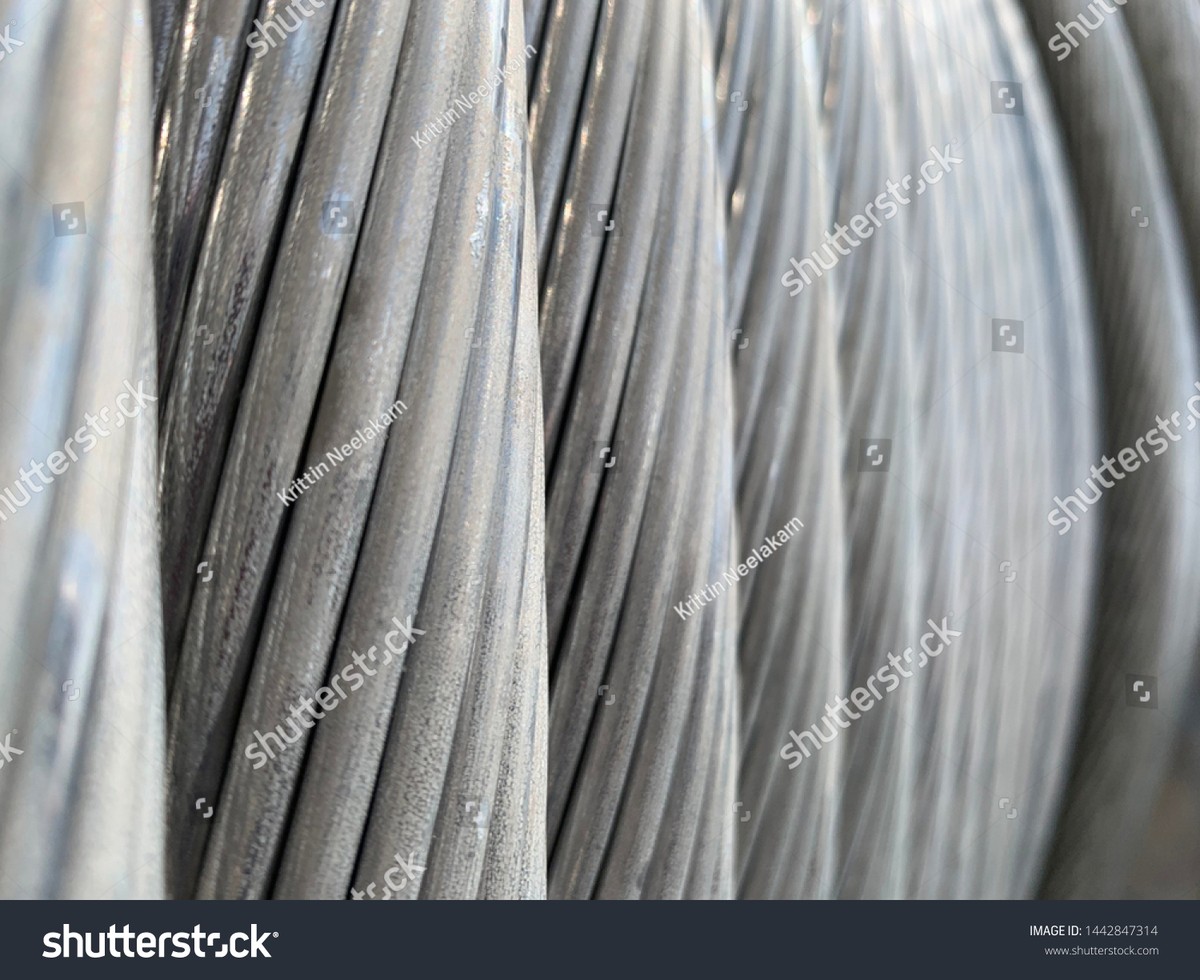 Elektrikáři vás prosí: tento kabel nikdy nezalamujte – ničíte jeho jádro bez vědomí - image 2