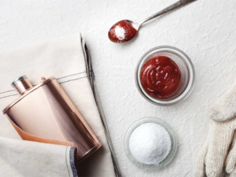 Ketchup na měď: jak ji leštit bez drahých prostředků