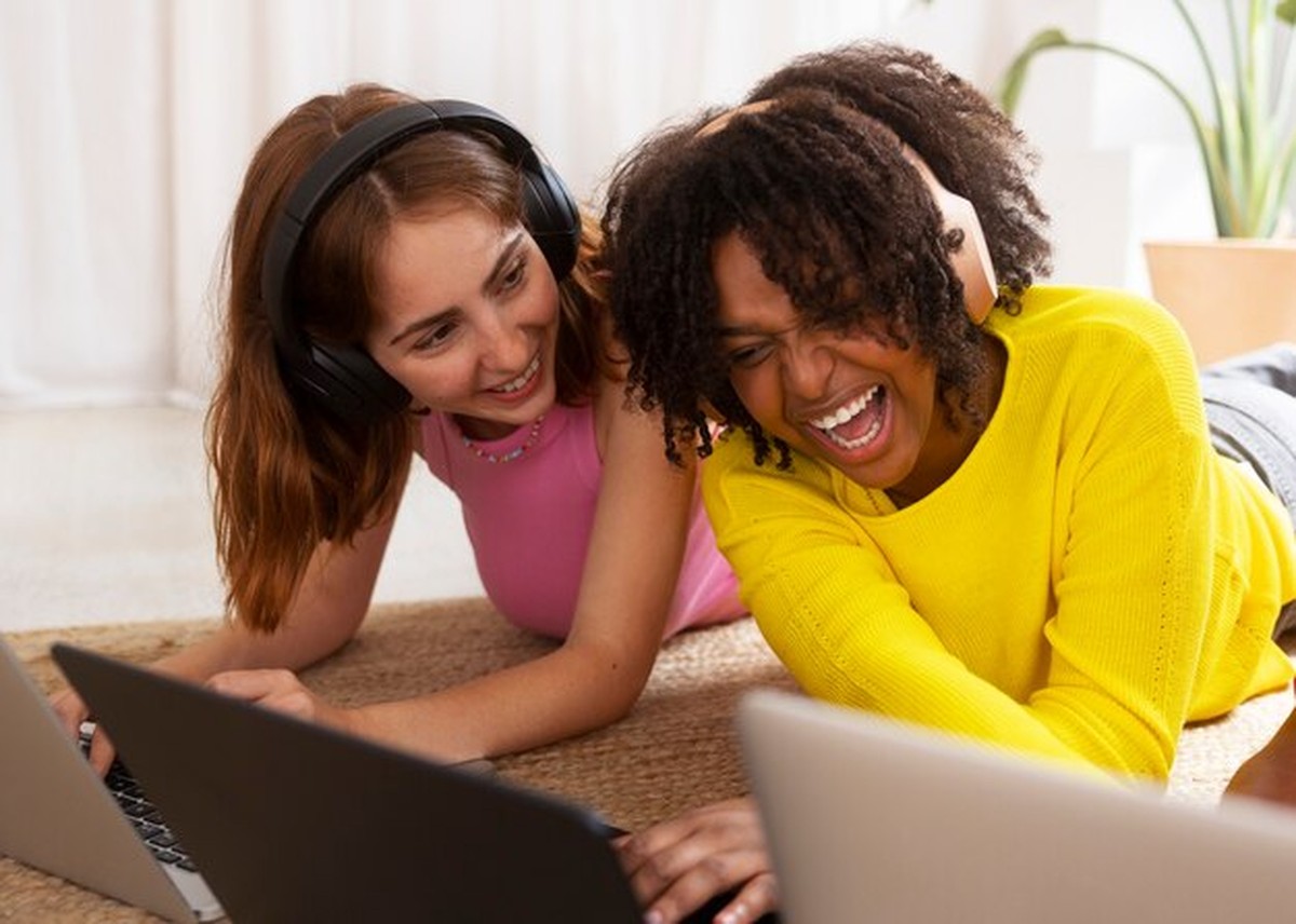 Psycholog vysvětluje, proč se vztahy v sociálních sítích mění - image 1