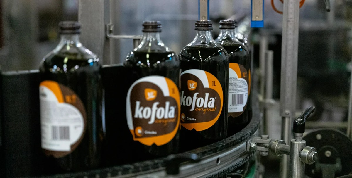 Kofola místo chemie na špinavá okna. Chemici to tají - image 2