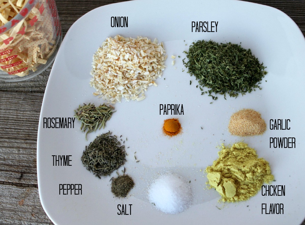 Kuchyni prozradily: proč přidávají do polévky sůl až na konci vaření