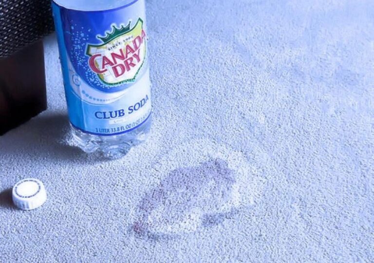 Sodovka v koupelně rozpustí налет bez chemie za 15 minut