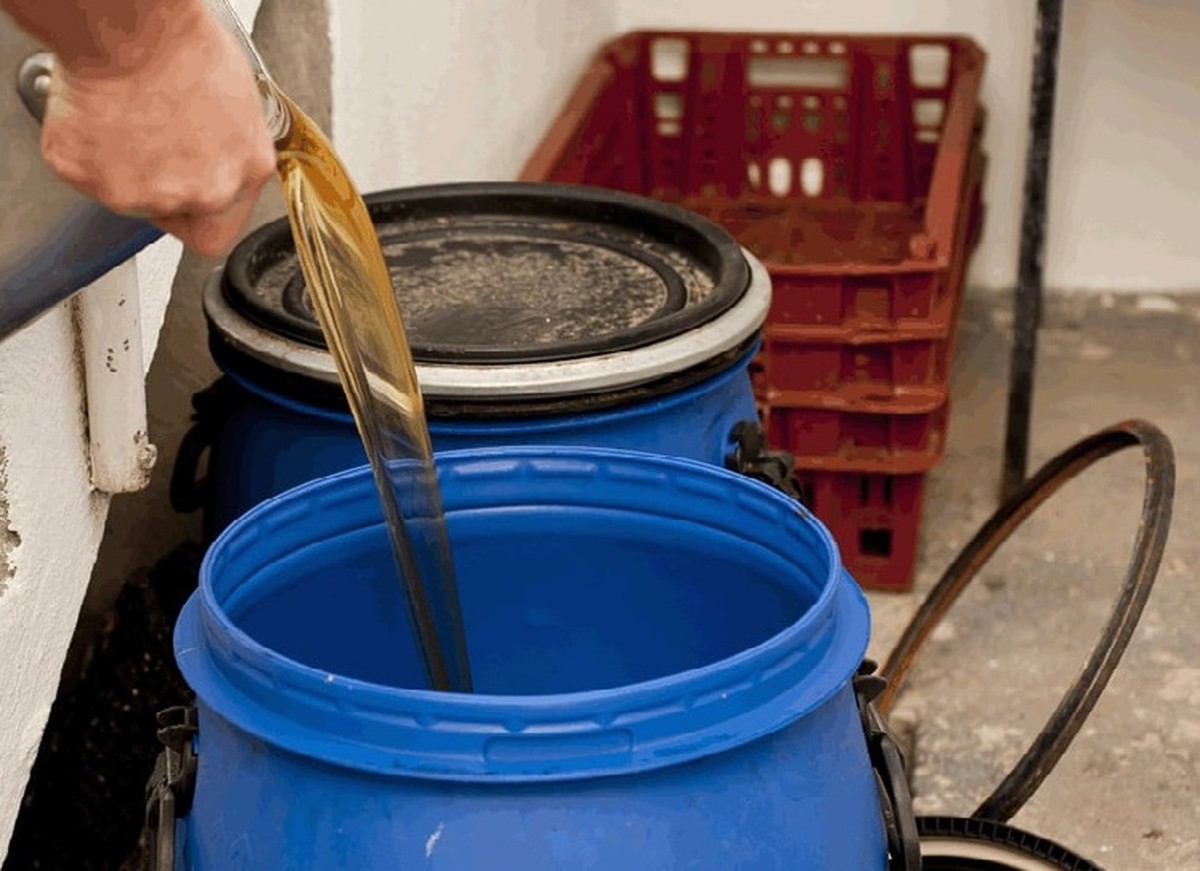 Instalatéři vás prosí: nikdy nelijte tento olej do odpadu - image 2