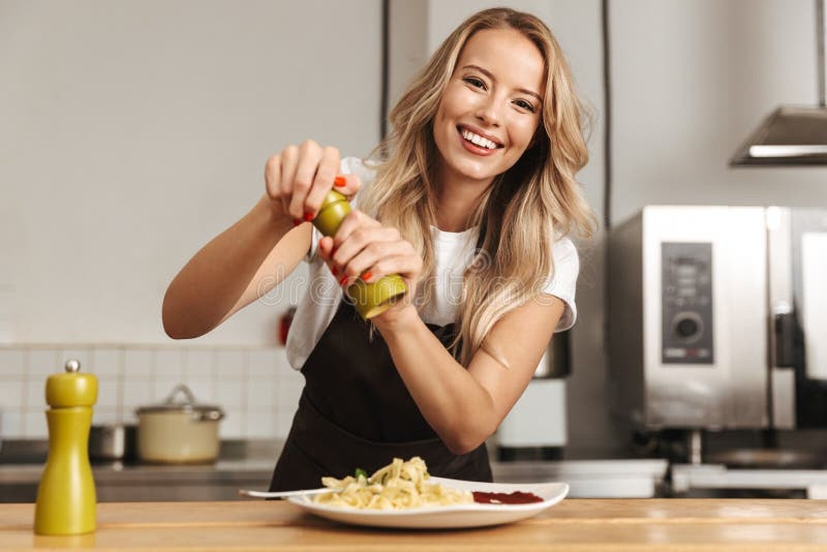 Proč kuchaři vždy přidají sůl do vody na těstoviny - image 2