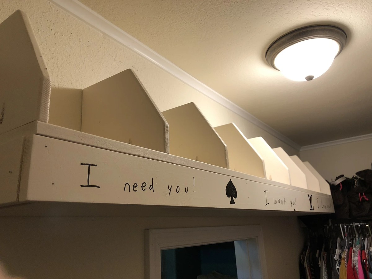 Kartonové trubice ze špejlí změní způsob, jak řadíte kabelky - image 1