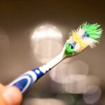 Starý kartáček na zuby má životnost, kterou nevěřítě